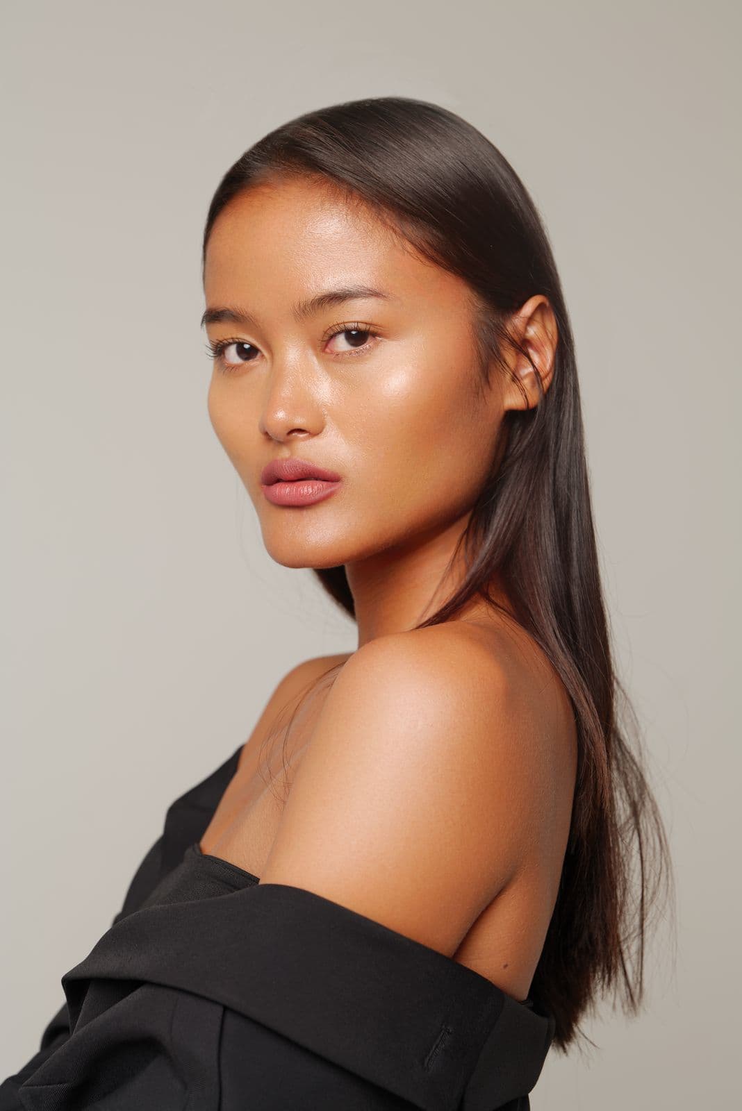 Claudia — featured model at JIM Models
